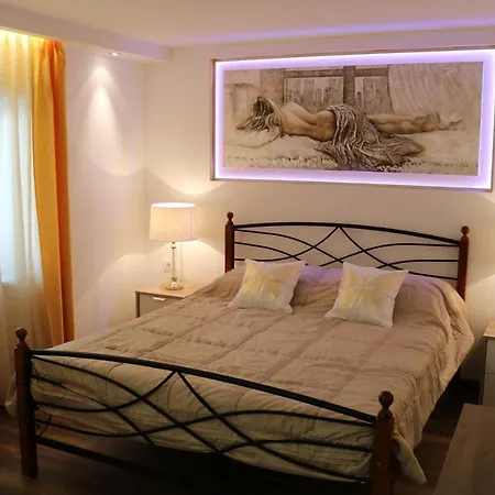 House Sandra Guest house 3*