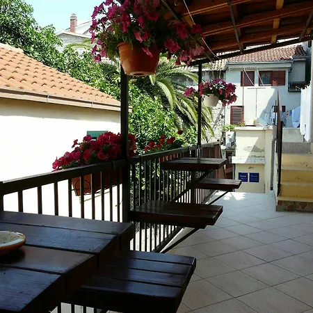 House Sandra 3* Split