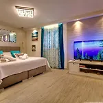 House Sandra 3*
