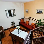 Konukevi House Sandra Split