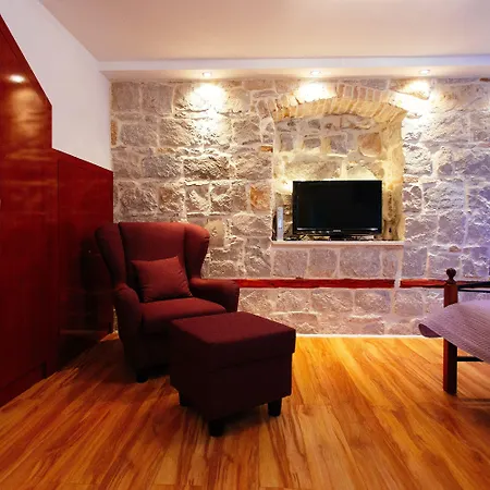 House Sandra Gæstehus