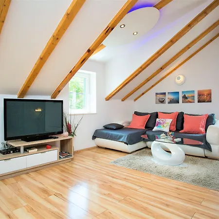 Gæstehus House Sandra Split