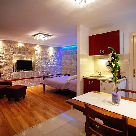 Gæstehus House Sandra