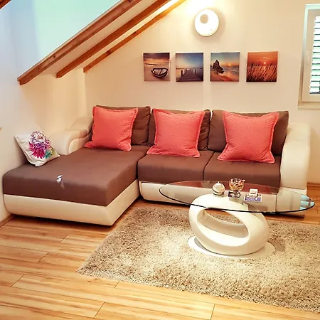 Gæstehus House Sandra