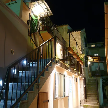 House Sandra 3* Split