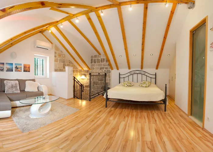 House Sandra Pensjonat Split