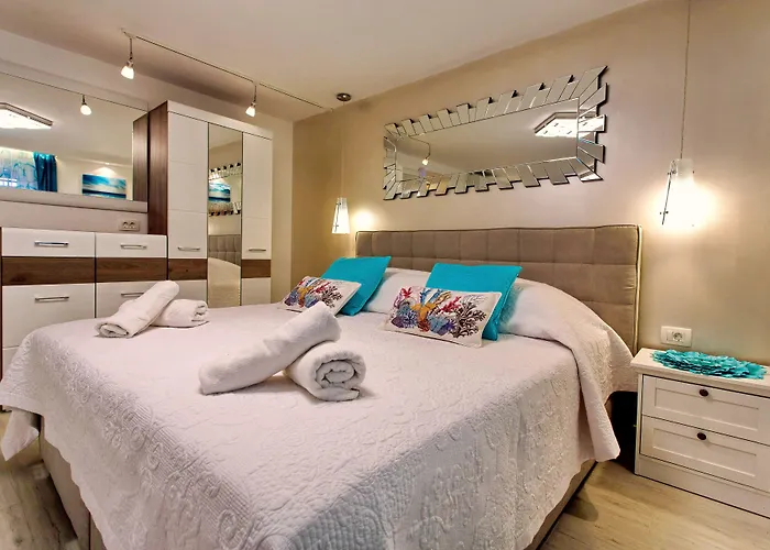 House Sandra 3*