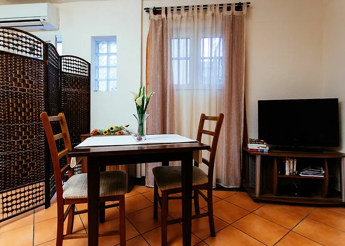 Pensjonat House Sandra 3*