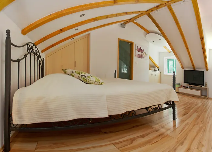House Sandra Pensjonat Split