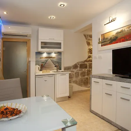 Gasthuis House Sandra Split